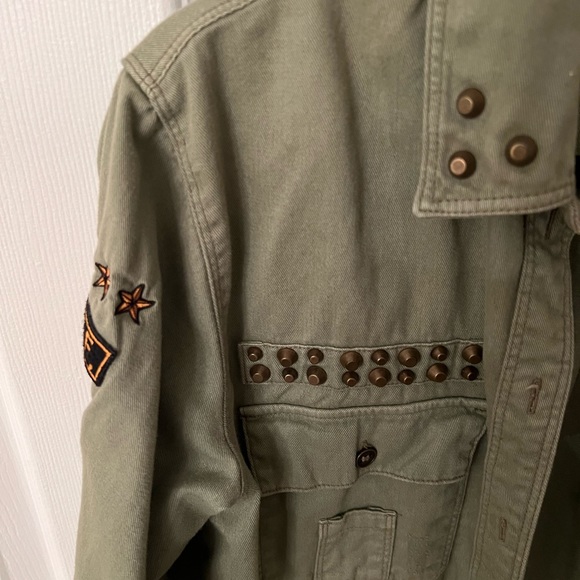 Kendall & Kylie army button down sz small - Picture 4 of 6